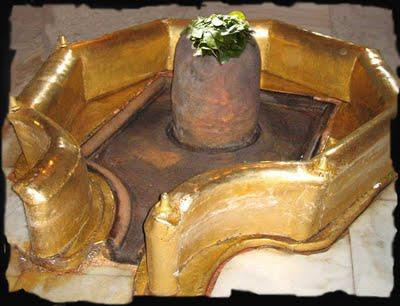 Bilvashtottara Shatanamastotram is a highly powerful stotram Dedicated to Lord Siva Namavali